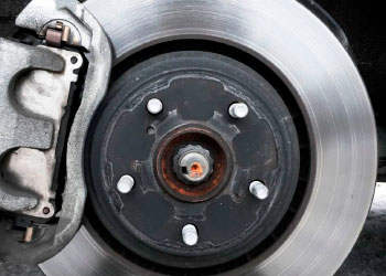 Проточка тормозных дисков на Троещине - СТО Автодоктор